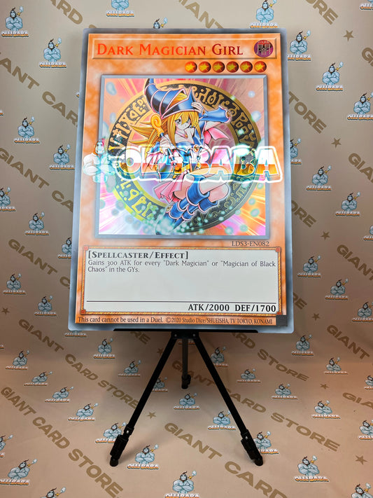 Giant Card Dark Magician Girl - LDS3 - EN082